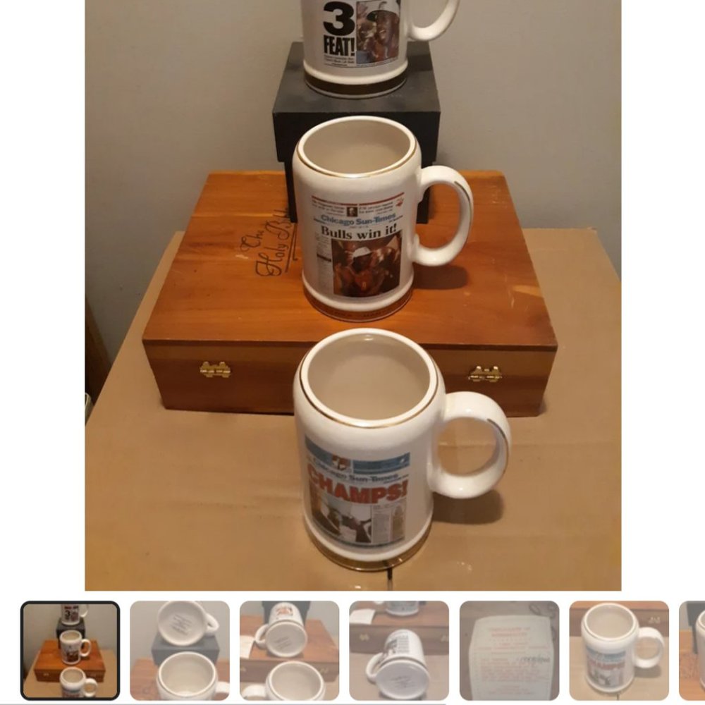 Chicago Bulls exclusive three peat 24kt Gold trim mugs